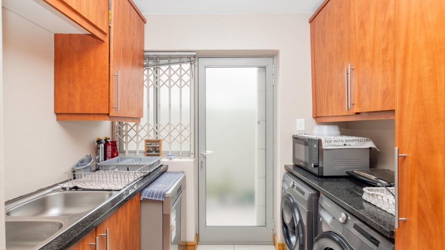 4 Bedroom Property for Sale in Sunset Beach Western Cape